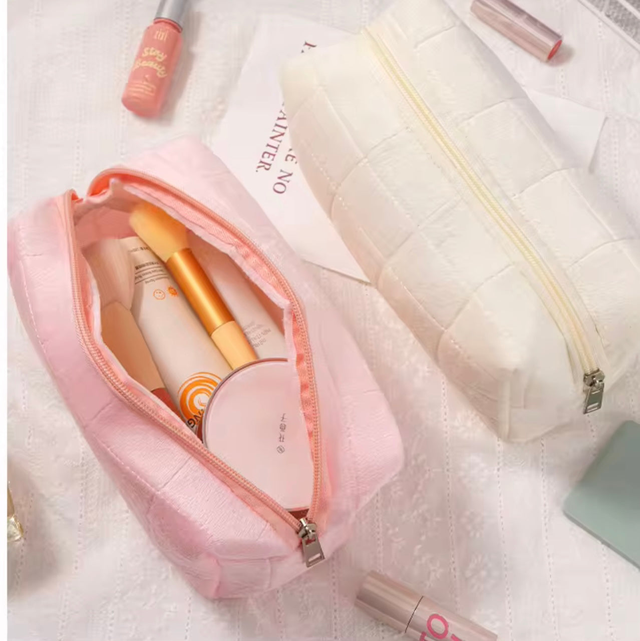 Trousse à maquillage en velours doux, pochette de toilette à fermeture éclair pour femme